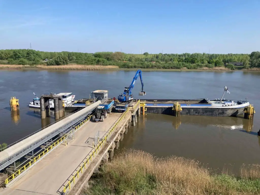 Granulatentransport bij Cordeel